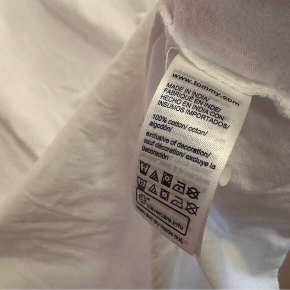 Tommy Hilfiger White Men's Button Logo T-Shirt Large - Picture 6 of 7